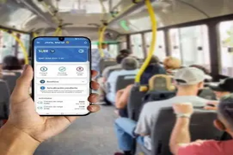 Lanzan aplicación para consultar en tiempo real el transporte público